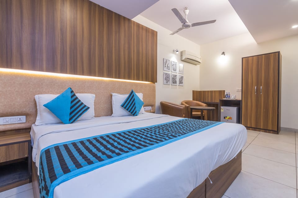 Executive Room, 1 Double Bed | Premium bedding, Select Comfort beds, in-room safe, desk