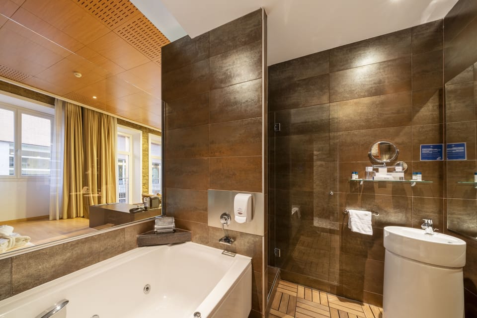 Shower, free toiletries, hair dryer, bathrobes