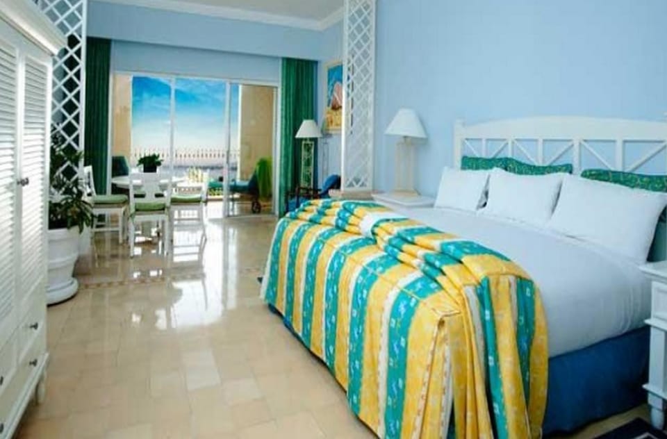 Family Studio Suite, 1 Bedroom | 1 bedroom, free WiFi