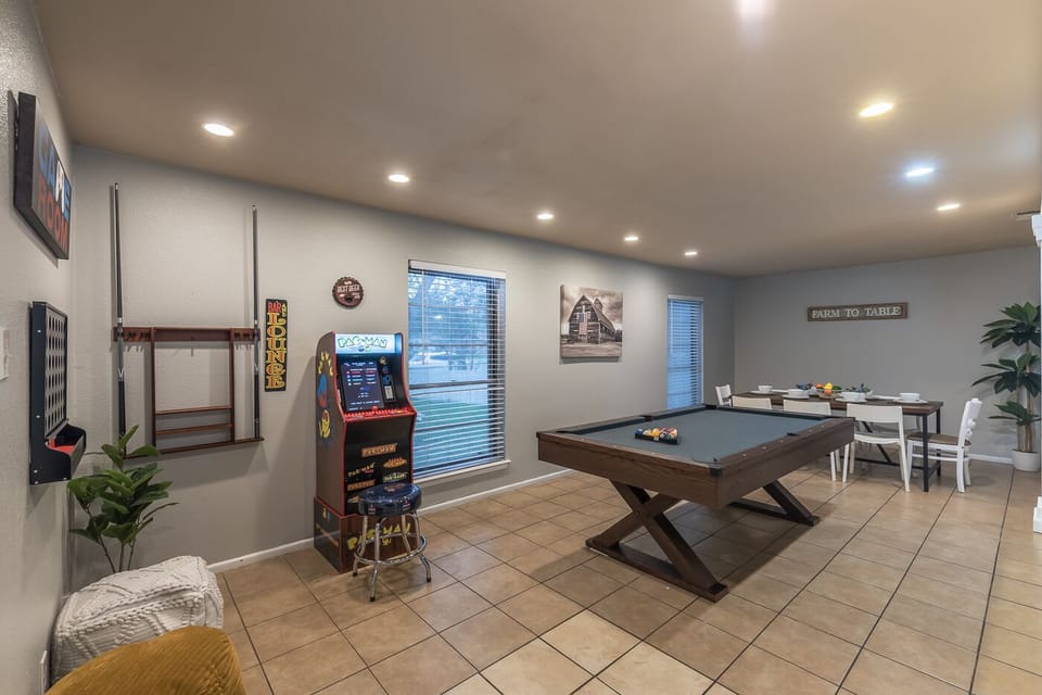 Game room