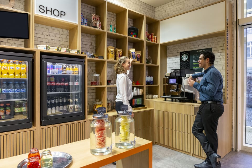 Snack bar