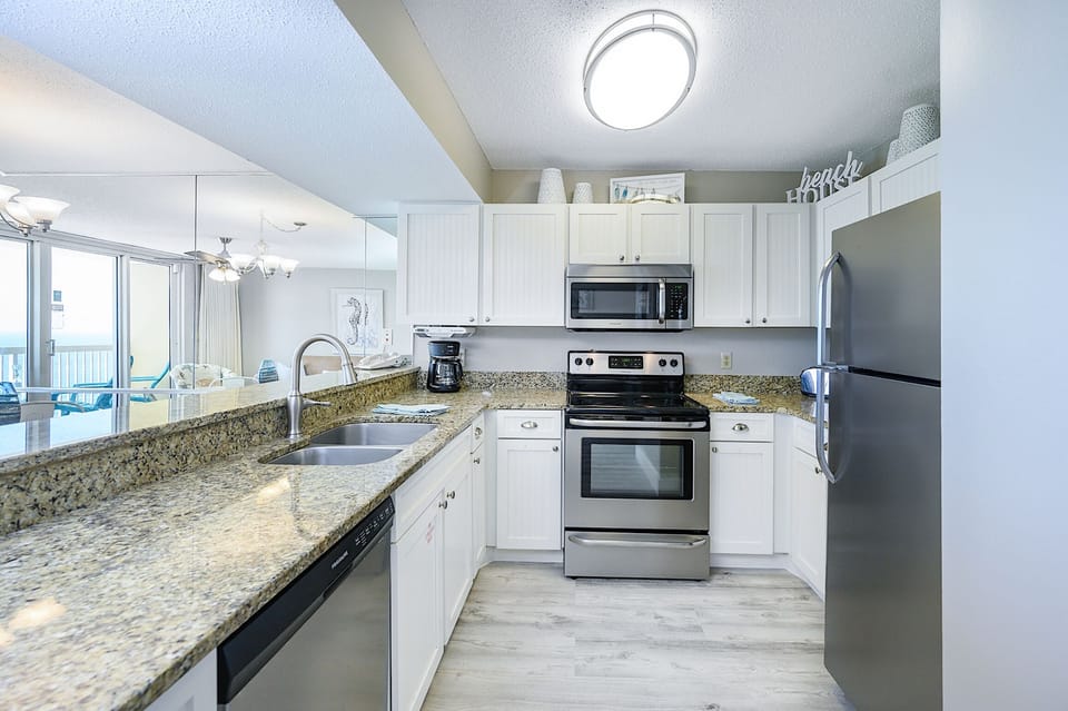 Kitchen has everything you need