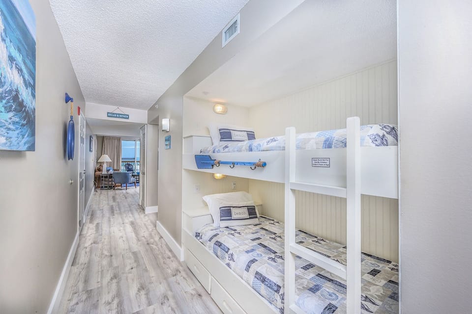 Hallway bunk beds