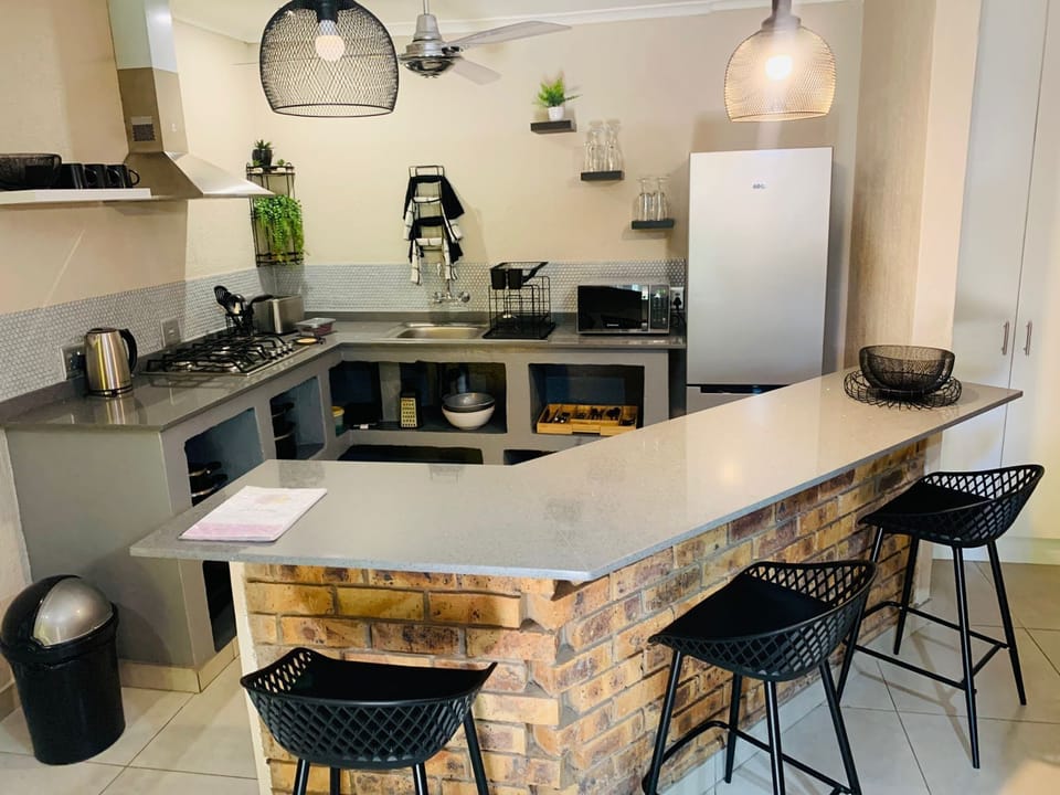 Classic House | Private kitchen | Fridge, electric kettle