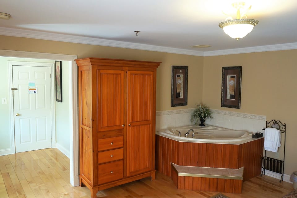 Inn on The Harbour Bed and Breakfast in Charlottetown