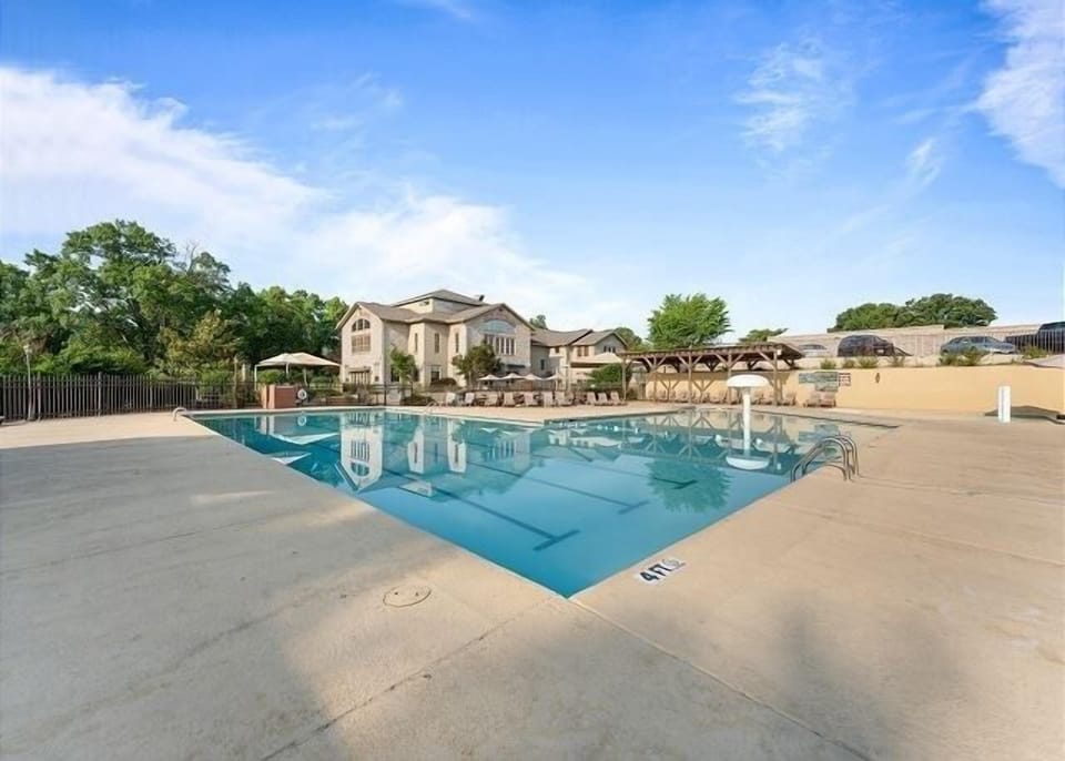 Condo, 2 Bedrooms | Pool | Indoor pool