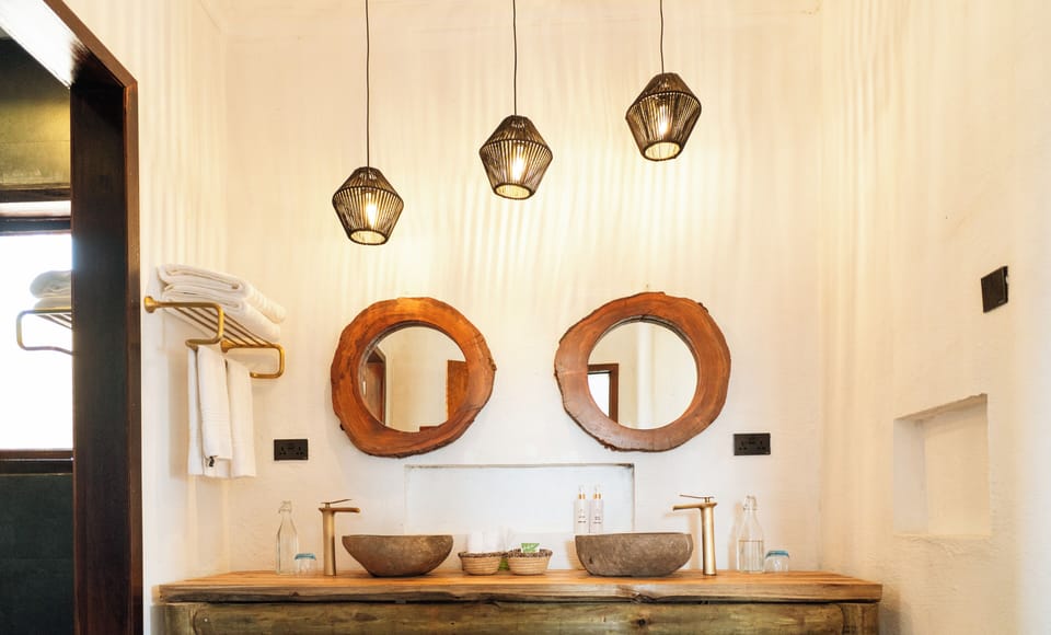 Deep soaking tub, rainfall showerhead, free toiletries, hair dryer