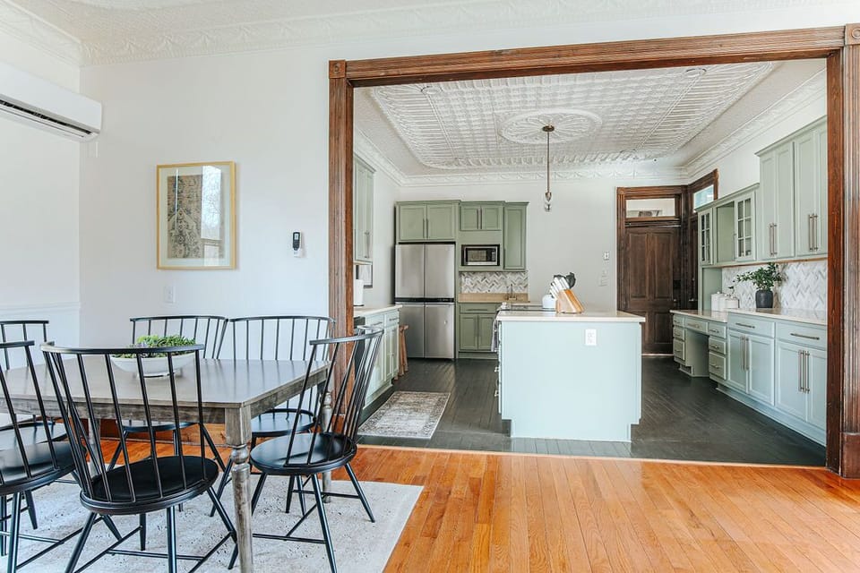 Villa, Private Bathroom (Suite 6) | Dining