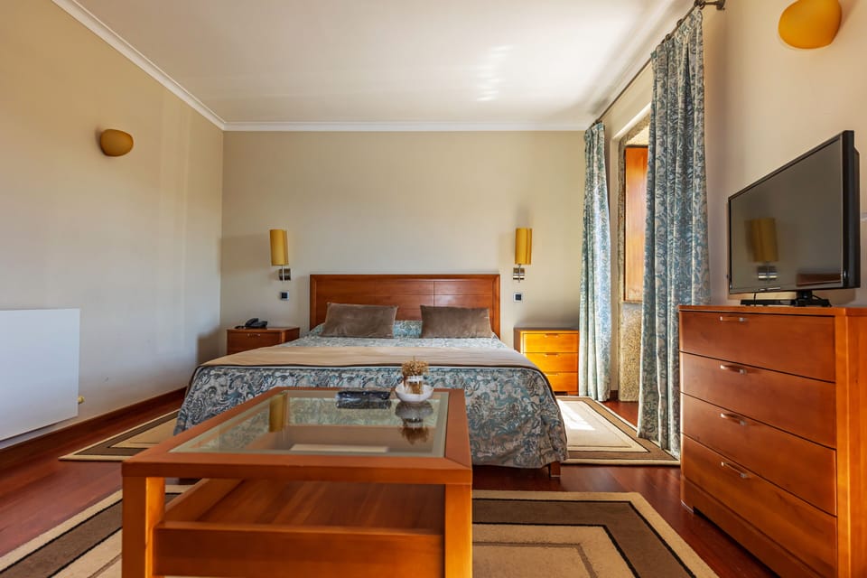 Superior Room | In-room safe, desk, blackout drapes, iron/ironing board