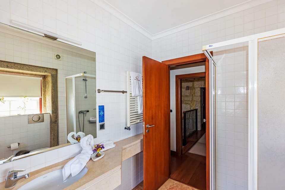 Standard Double Room | In-room safe, desk, blackout drapes, iron/ironing board