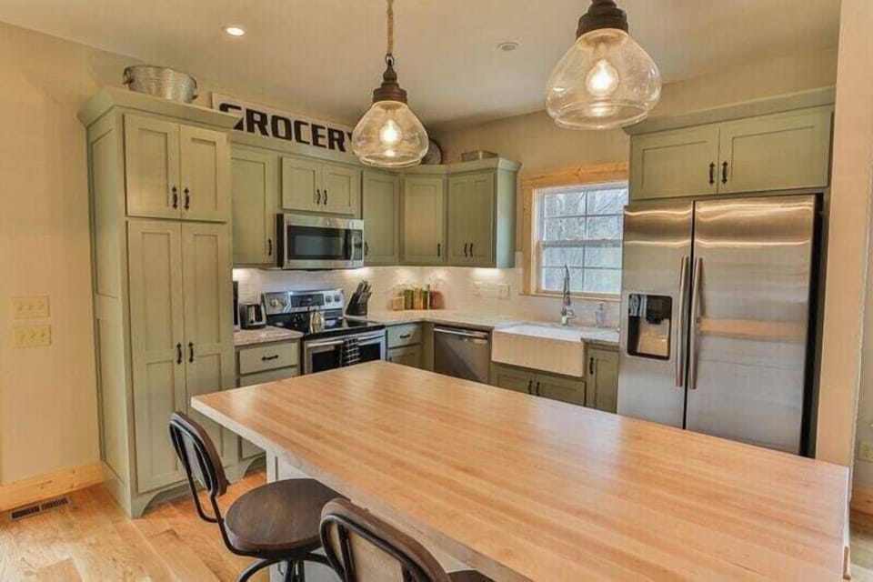 Spacious and well stocked kitchen