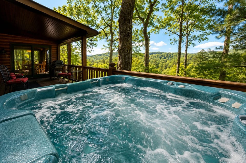 A True Mountain Cabin Overlooking The North GA Mountains