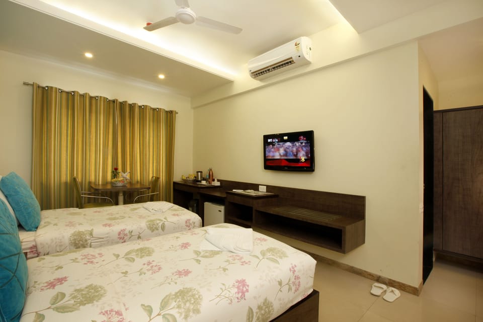 Executive Room | Egyptian cotton sheets, pillowtop beds, minibar, in-room safe