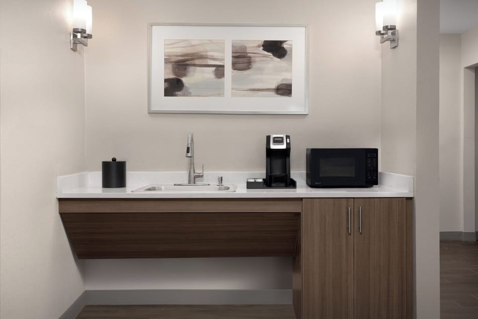 Suite, 1 Bedroom | Living area | LCD TV, pay movies