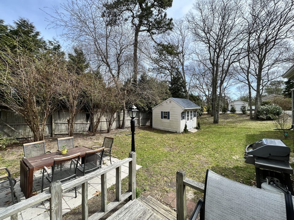 Backyard Dining Area 