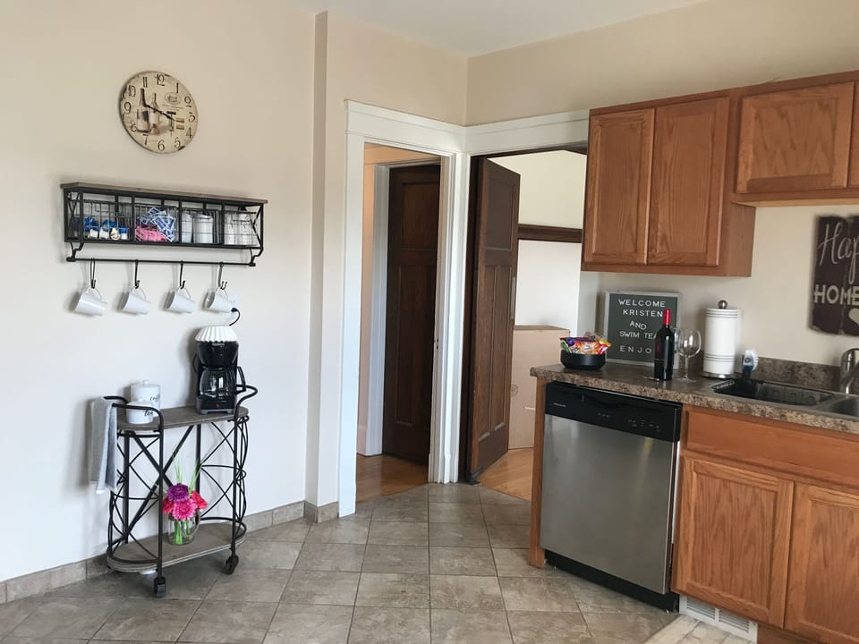 You'll enjoy all the luxurious features we've included in this kitchen