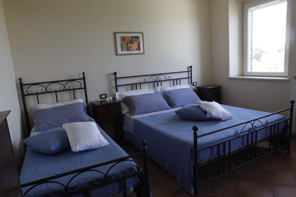 Apartment, 1 Bedroom (3 pax) | Iron/ironing board (on request), WiFi (free), individually decorated