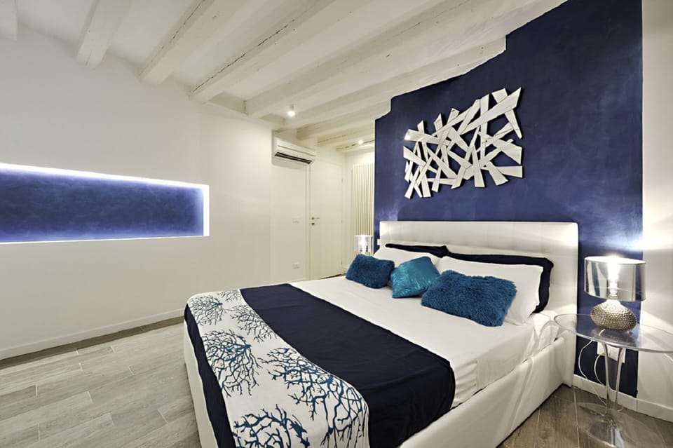 Apartment, 2 Bedrooms | 2 bedrooms, iron/ironing board, cribs (surcharge), WiFi (free)