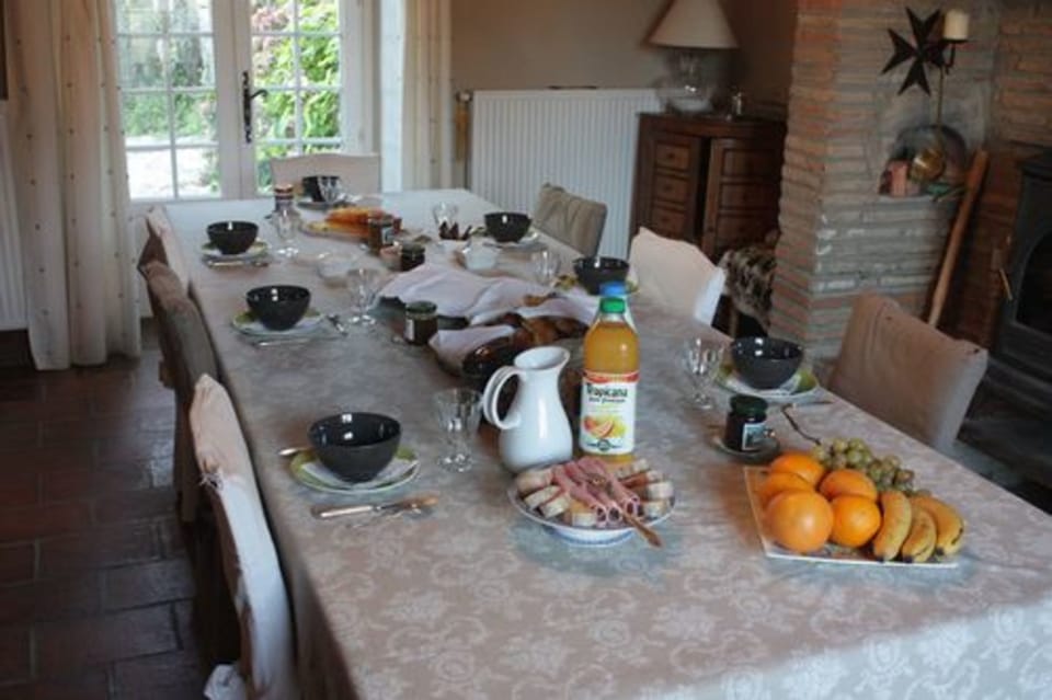 Daily continental breakfast for a fee