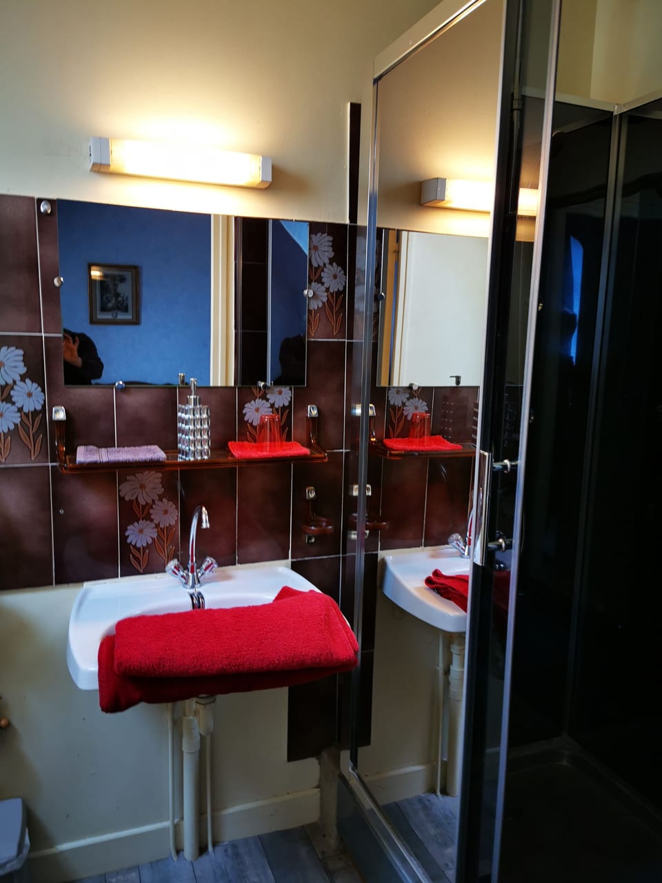 Comfort Twin Room (1-3) | Iron/ironing board, free WiFi, bed sheets