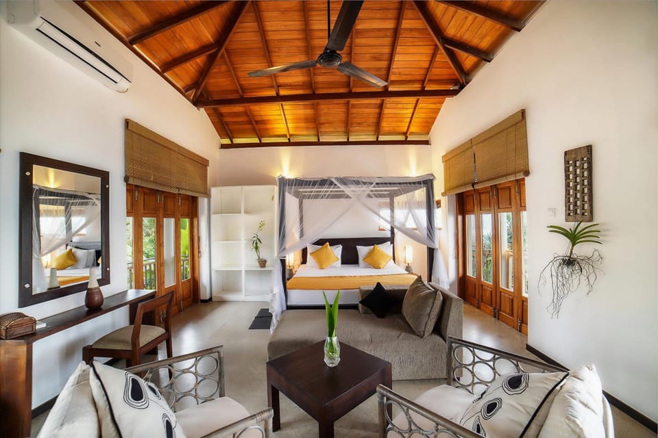 1 bedroom, premium bedding, minibar, in-room safe