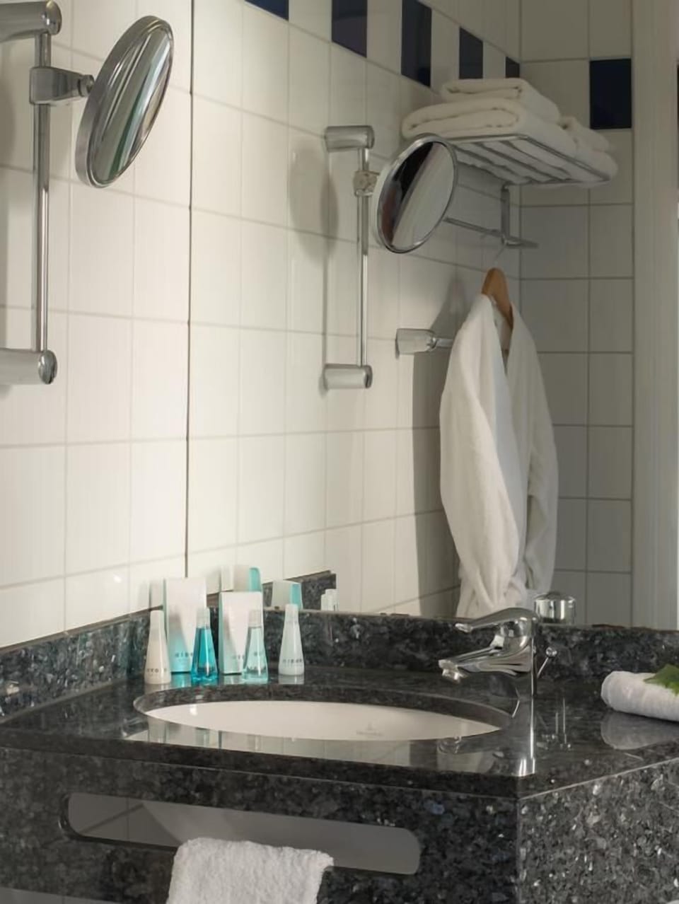 Shower, free toiletries, hair dryer, bathrobes