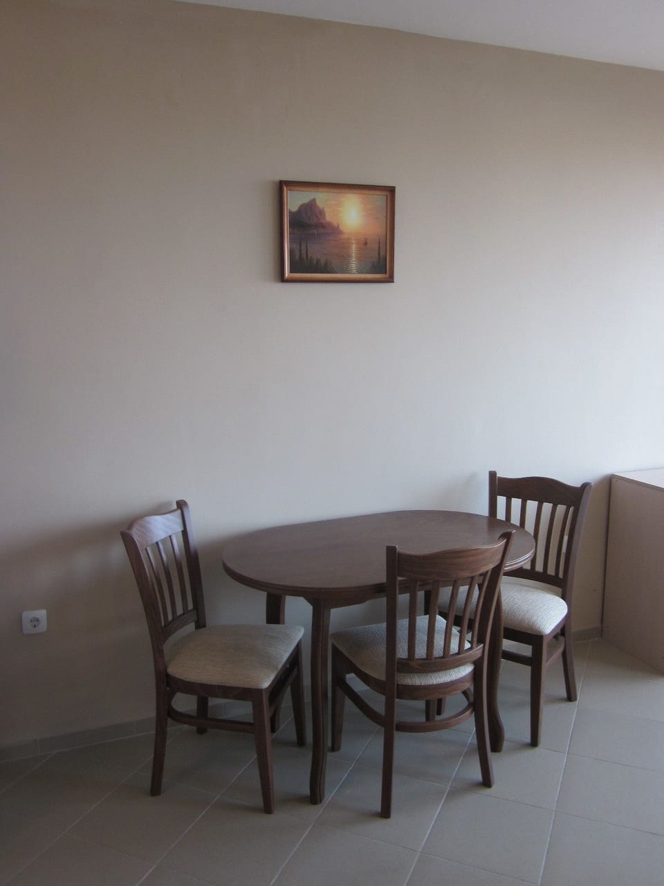 Iron/ironing board, cribs/infant beds, free WiFi, bed sheets