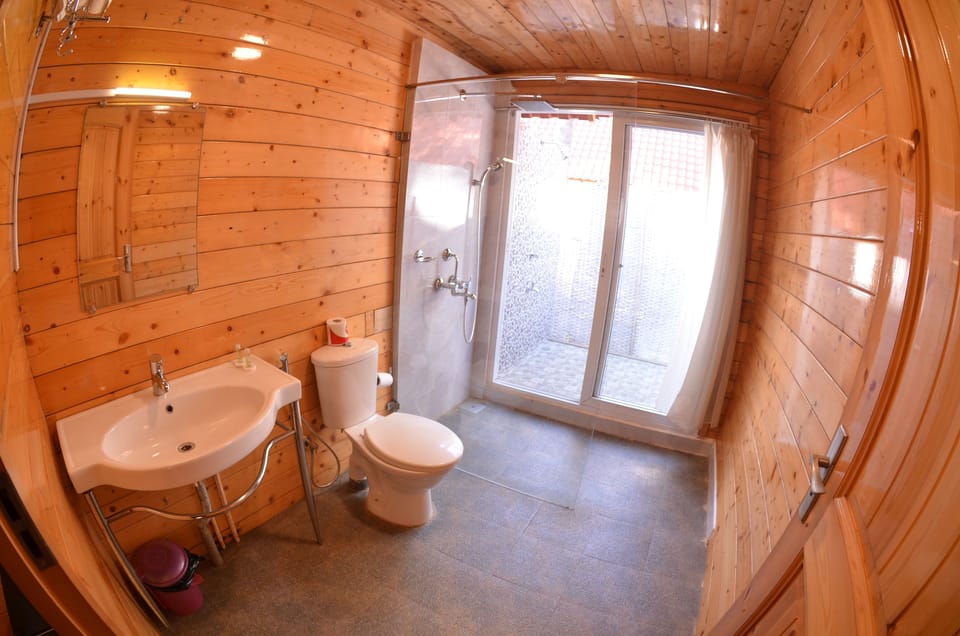 Eco-Hut | Minibar, free WiFi