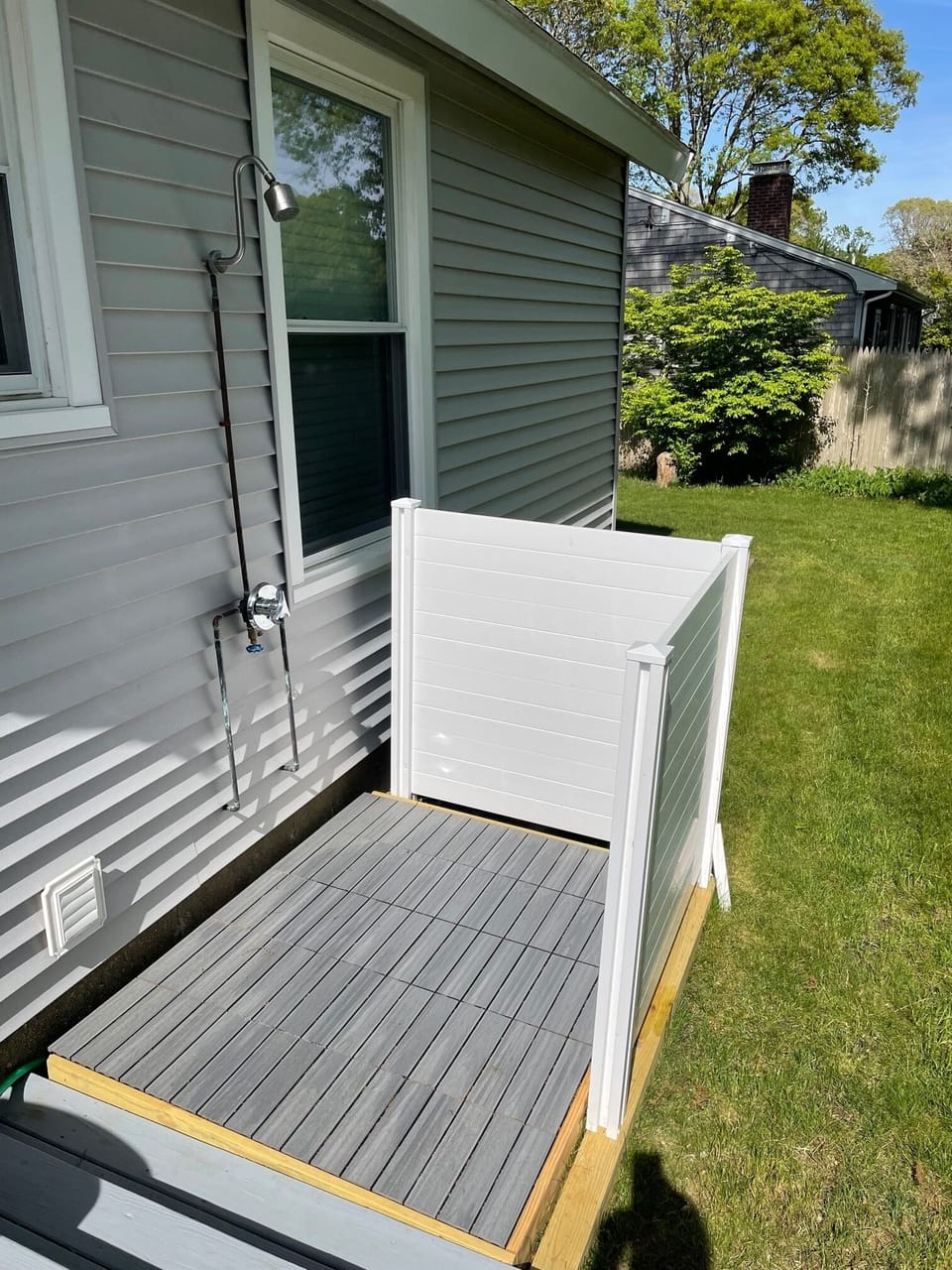 Outdoor shower, Hot and Cold Water