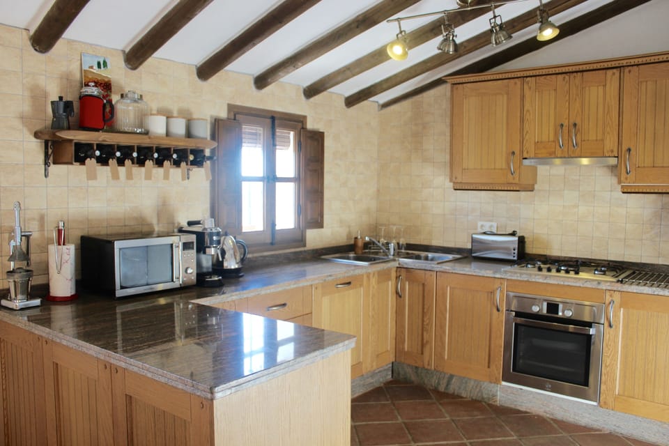 Fully equipped kitchen
