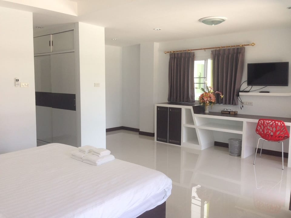 Deluxe Double Room | Room amenity