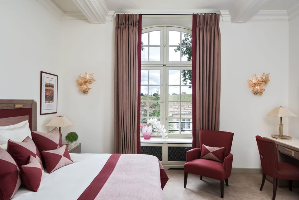 Deluxe Room | Premium bedding, memory foam beds, minibar, in-room safe