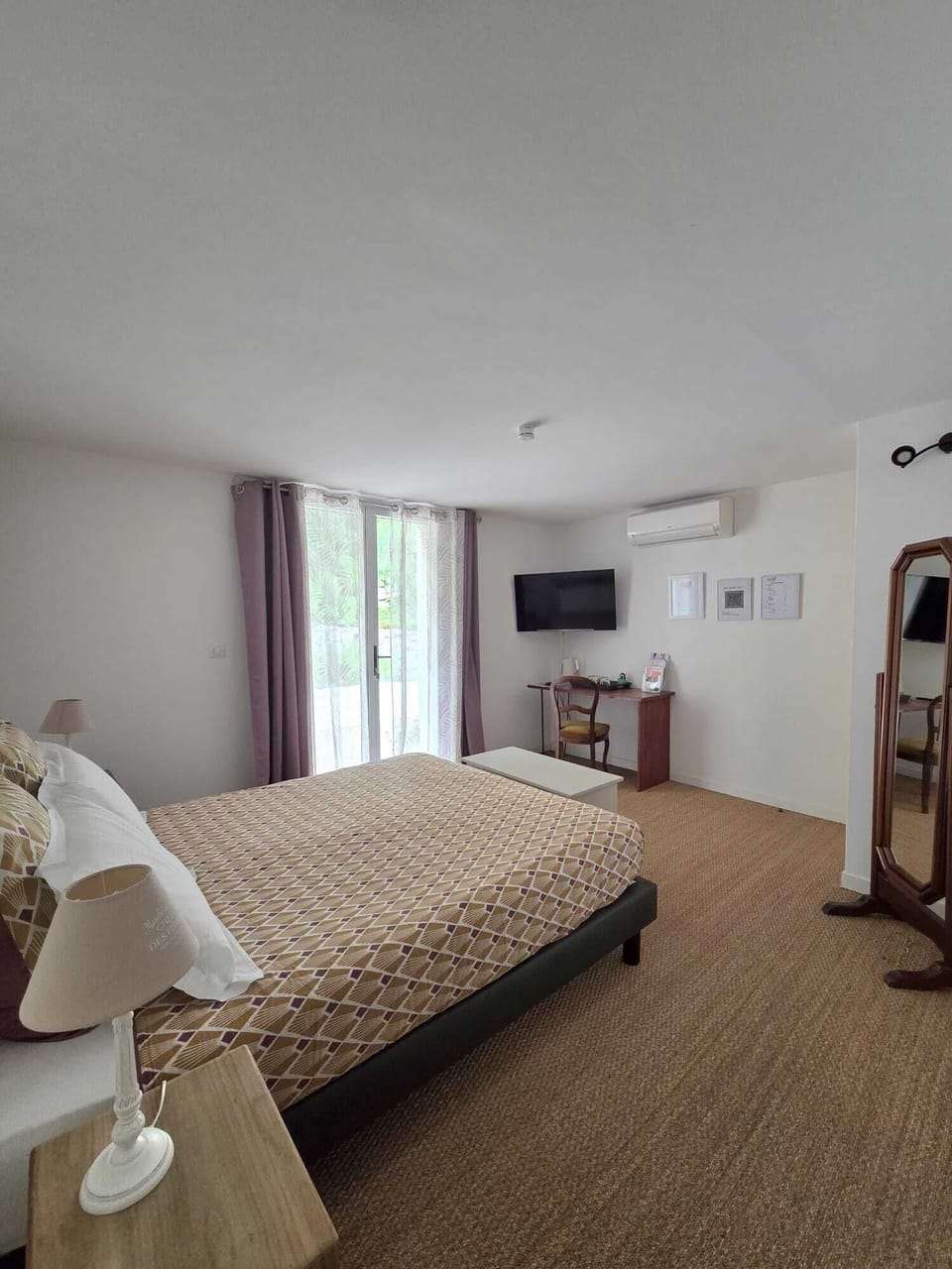 Double Room | Premium bedding, desk, blackout drapes, soundproofing