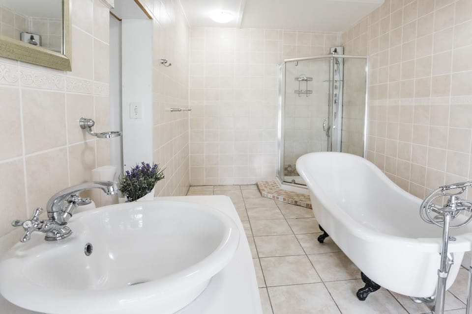 Hathaway Guest House Bed and Breakfast in Eastern Cape