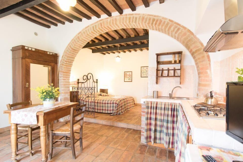 Studio, Garden View | 1 bedroom, individually decorated, individually furnished