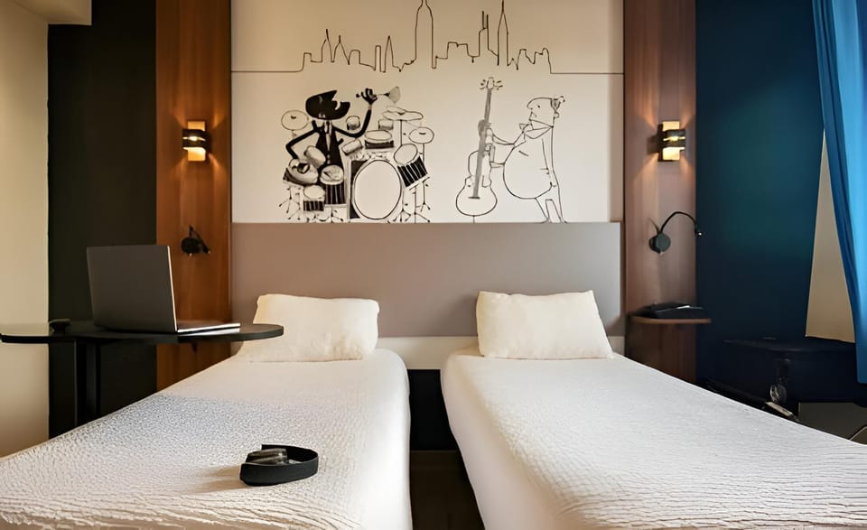 Standard Room, 2 Twin Beds | Premium bedding, pillowtop beds, individually furnished, desk
