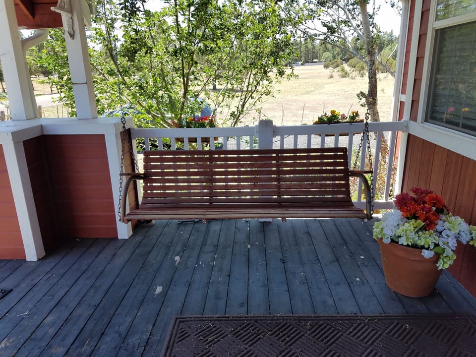 porch swing