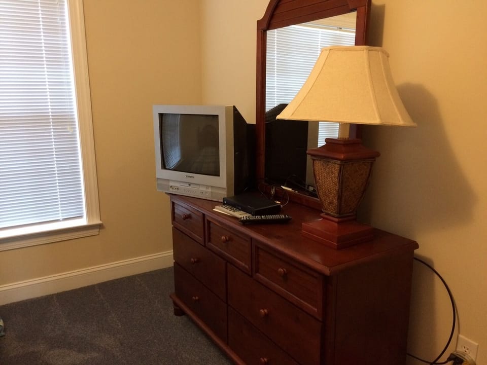 Twin Bedroom