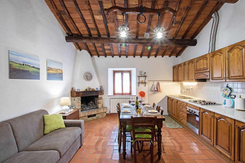 Comfort Apartment, Kitchen, Valley View | Private kitchen | Stovetop, coffee/tea maker, electric kettle, highchair