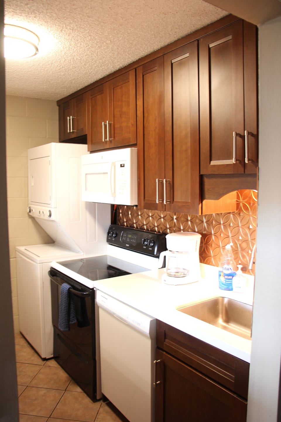 Galley kitchen and appliances
