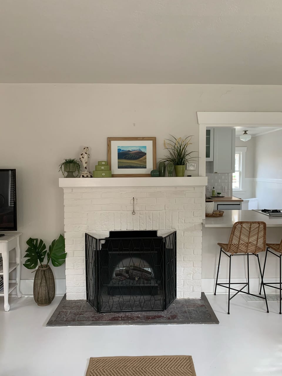Electric fireplace 