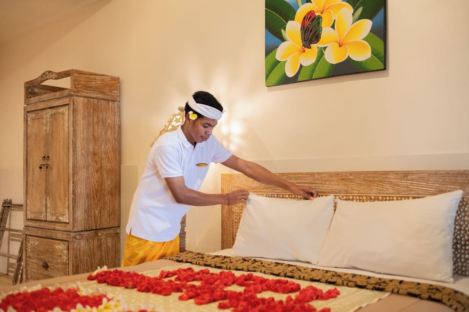 Premium bedding, free WiFi, bed sheets
