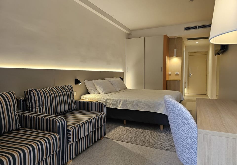 Standard family room for 4 people, balcony | Minibar, desk, blackout drapes, WiFi (free)