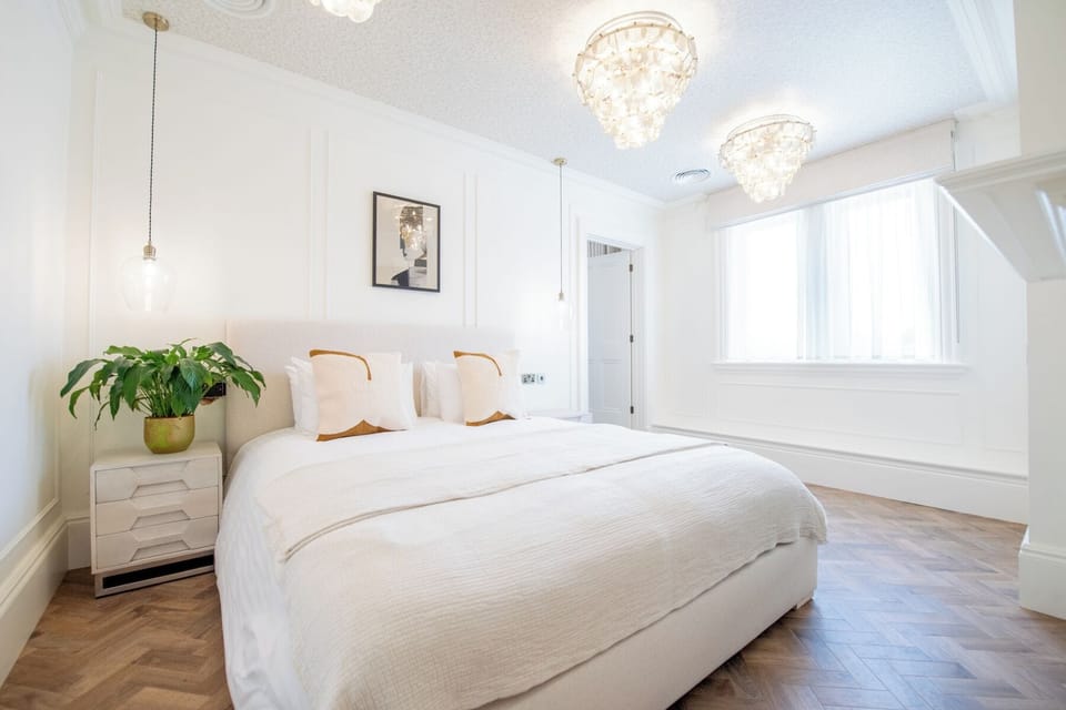 Superior Double Room | In-room safe, individually decorated, individually furnished