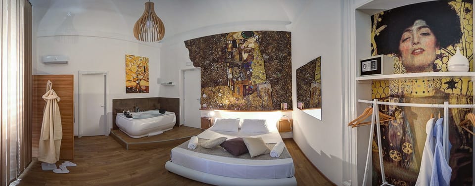 Romantic Double Room | 1 bedroom, premium bedding, minibar, in-room safe