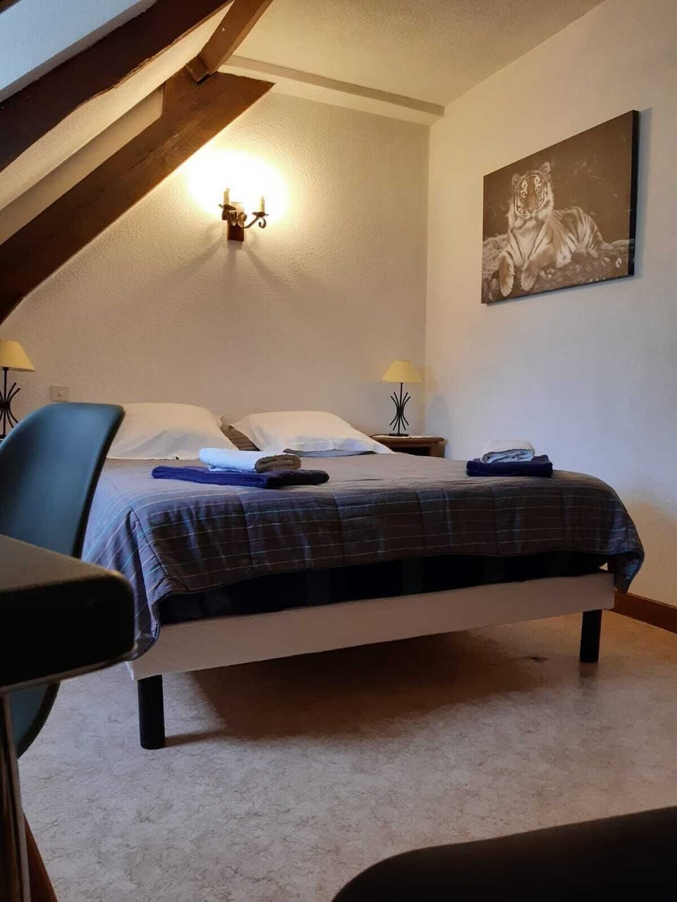 Double Room | Free WiFi