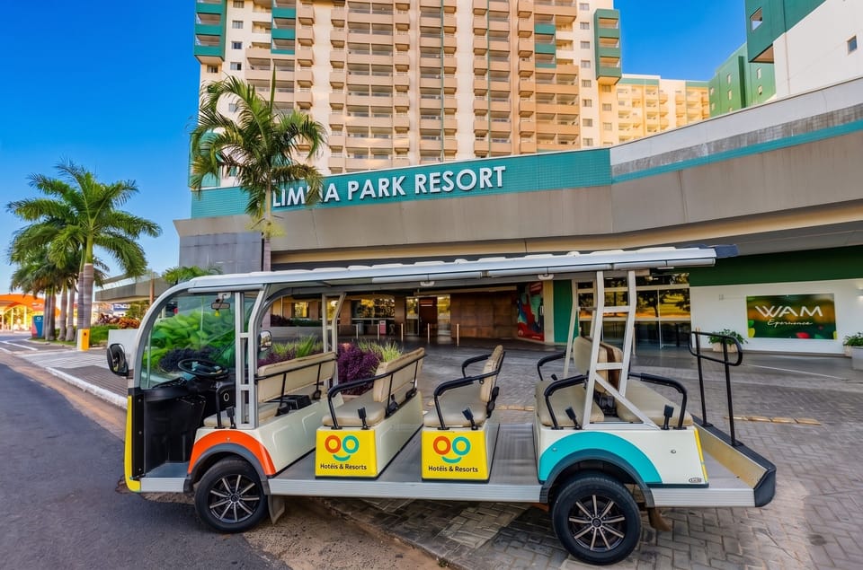 Theme park shuttle