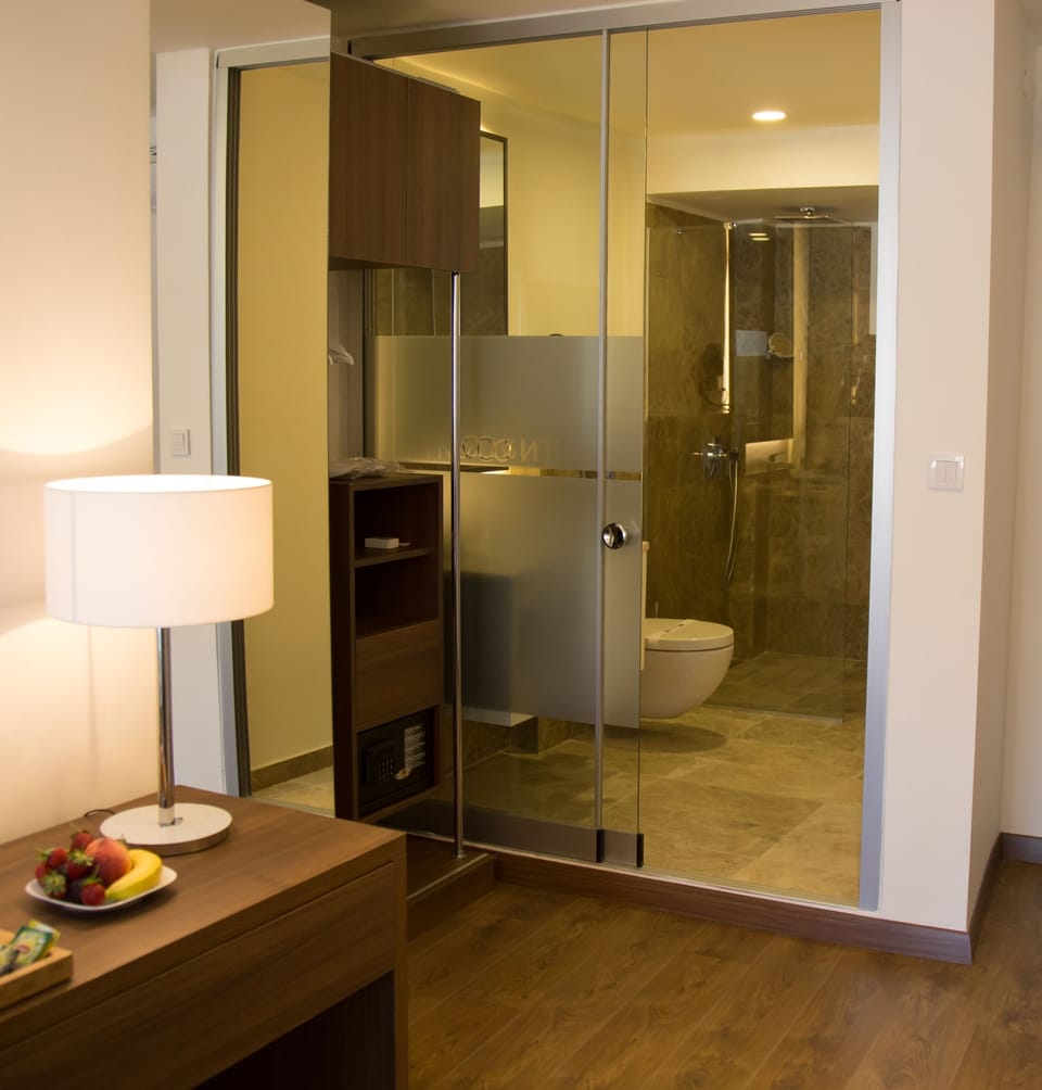 Executive Room, 1 Queen Bed, Non Smoking | View from room