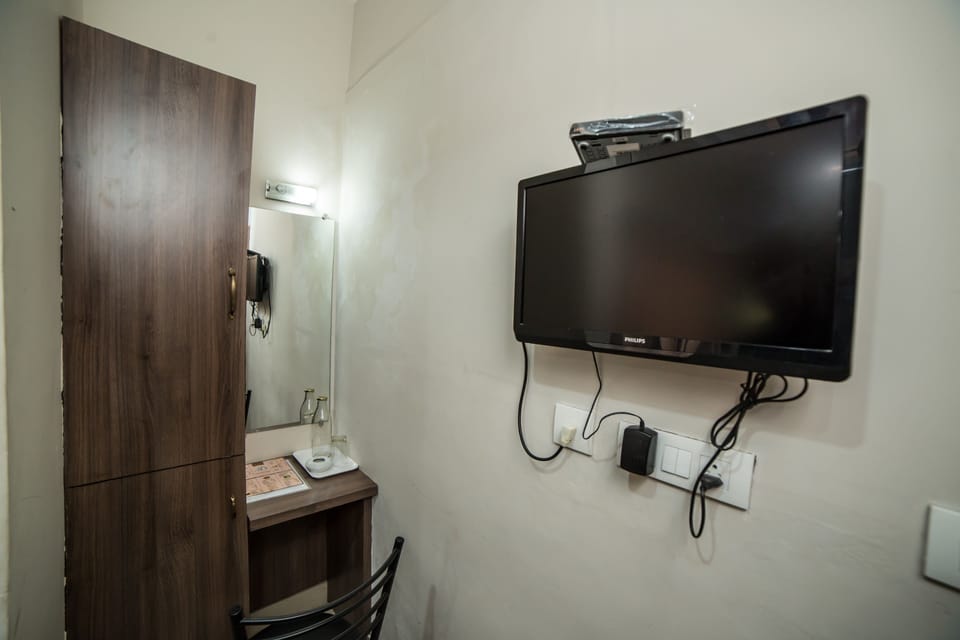 Standard Single Room | Room amenity