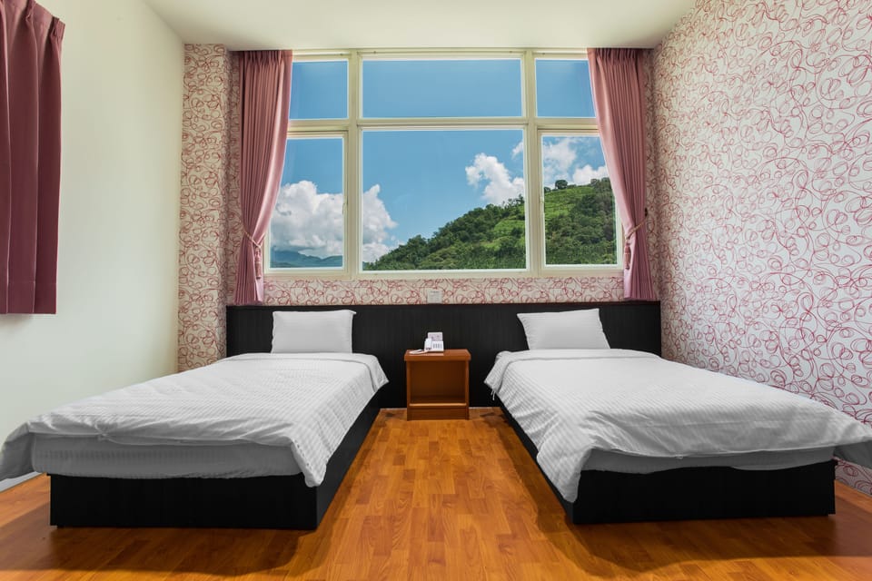 Standard Double Room | 1 bedroom, premium bedding, desk, blackout drapes